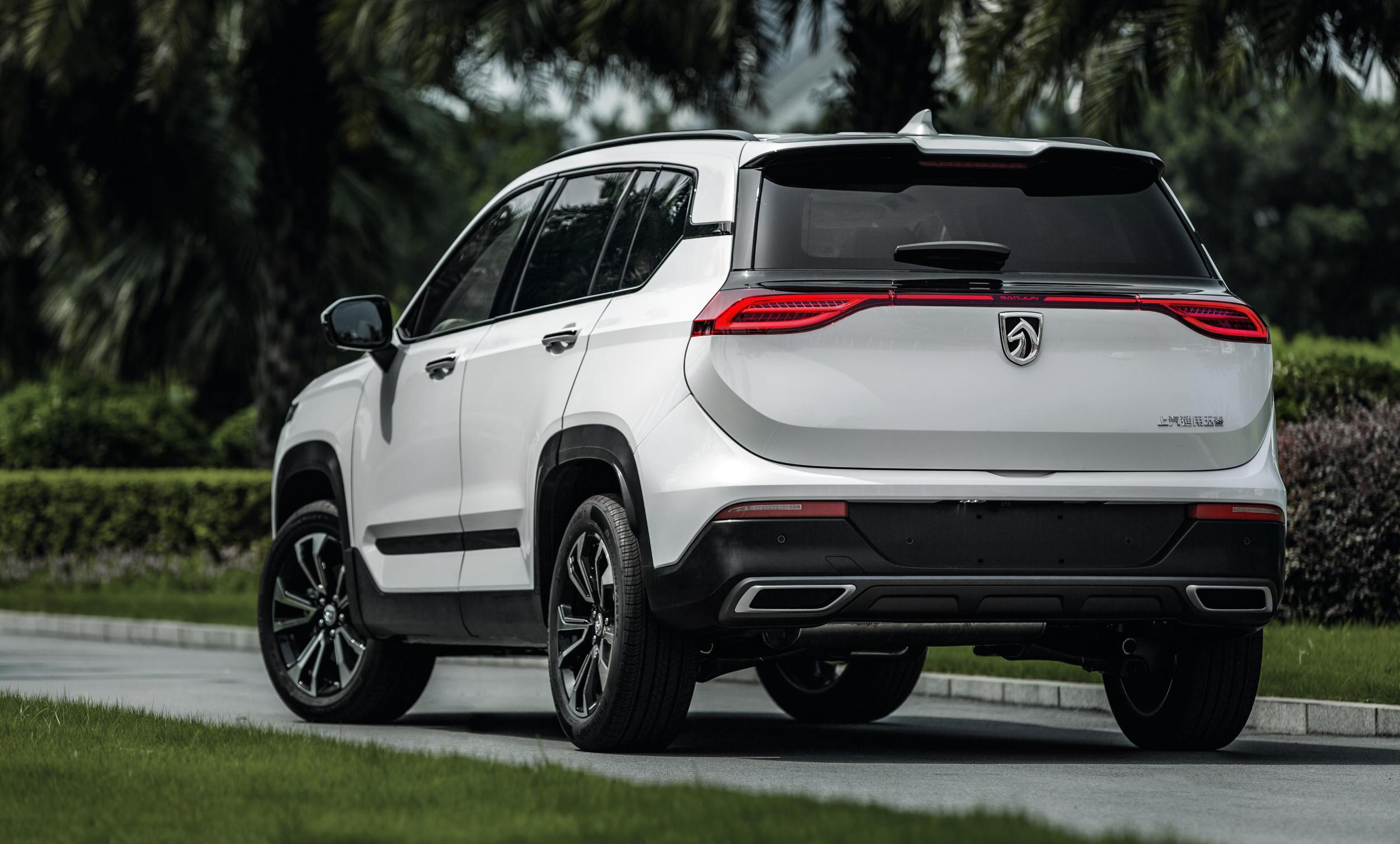 宝骏最新款越野车探索自然美景之旅,内心宁静与平和的追寻