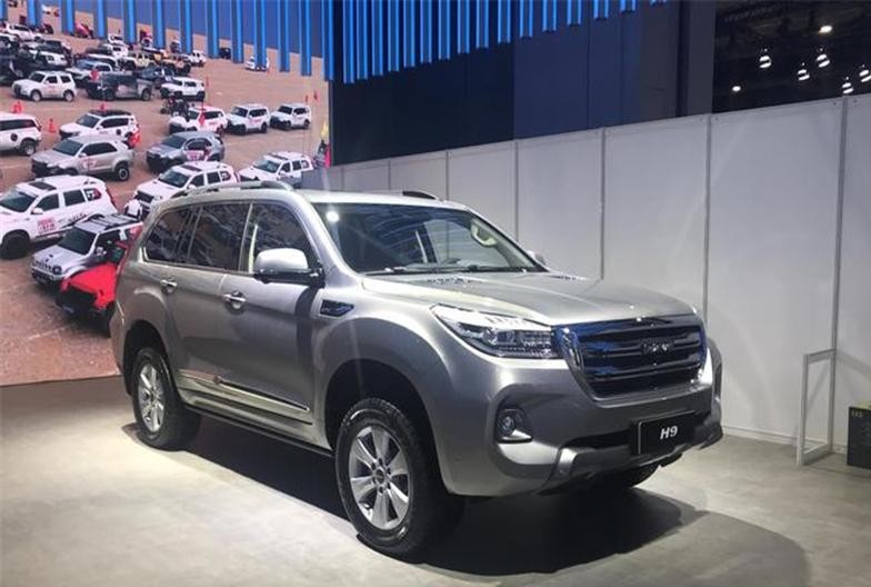 长城最新款SUV防霸道，小巷探索之旅启动