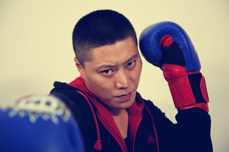 于洪亮演员，舞台到荧屏的转变之路——自信与成就感的源泉