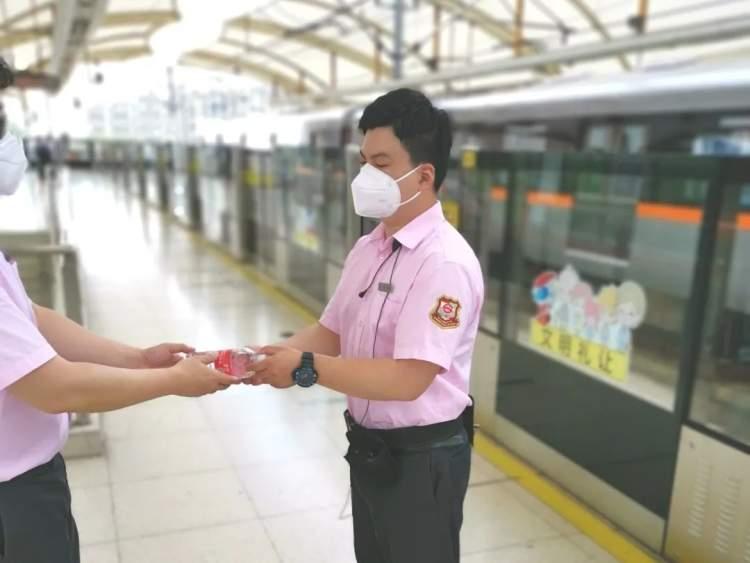 上海地铁最新图集，见证城市脉络中的学习与变迁力量