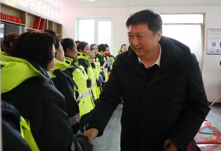 王铁最新动态详解，如何追踪与了解进阶用户指南