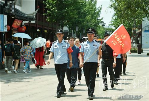 最新版鹰眼行车记录仪,与自然美景的私密记录之旅
