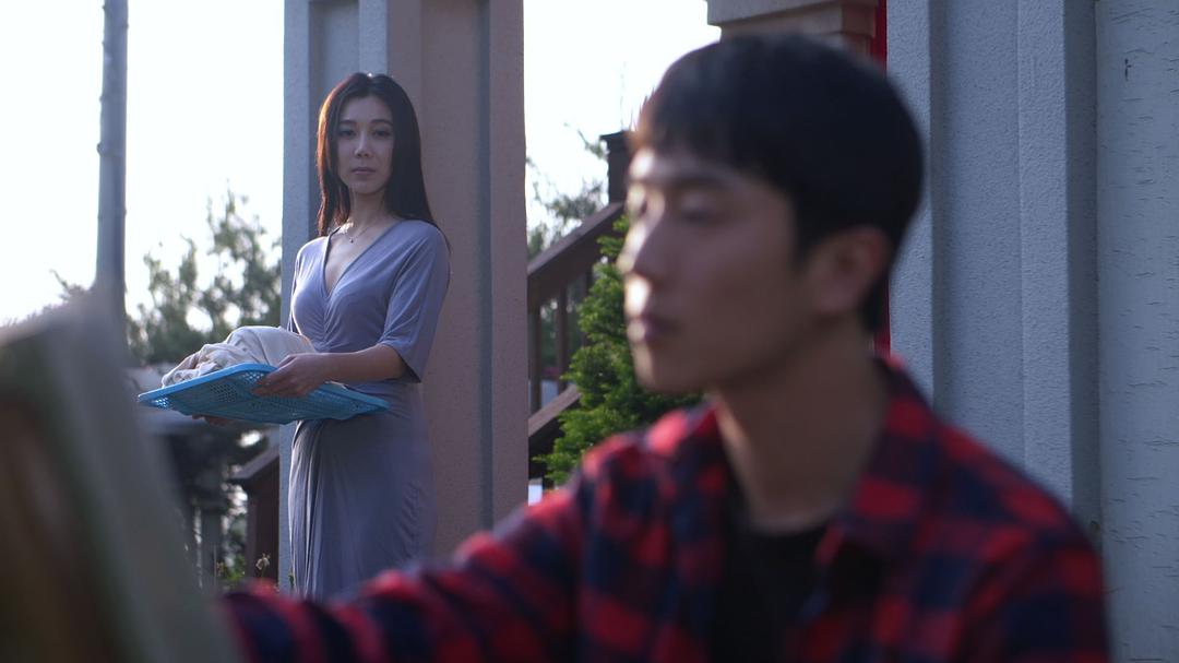 妈妈的朋友,自然美景中的心灵之旅免费电影