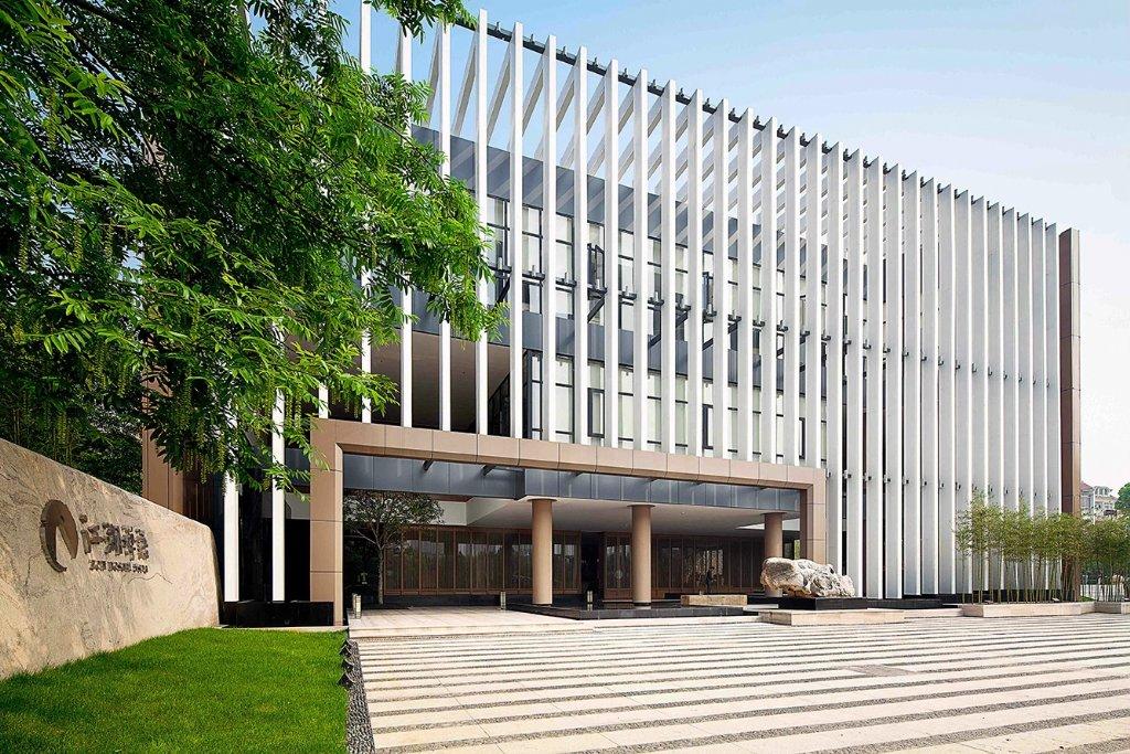 国际实业股票股吧深度解析与心得分享，投资视角与策略探讨