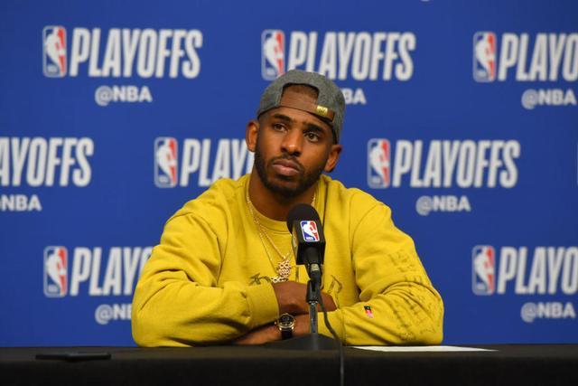 广场舞占用篮球场事件持续追踪报道