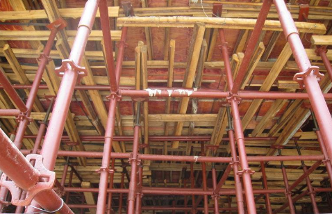 建筑施工扣件式钢管脚手架安全技术规范最新版,小巷中的安全指南