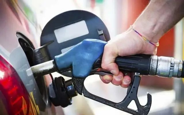 最新汽油油价动态,变化中的力量,前行中的自信与成就感