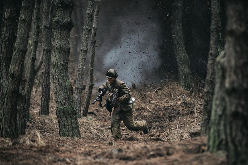 黄继光电影,英勇无畏的英雄传奇,永载史册!