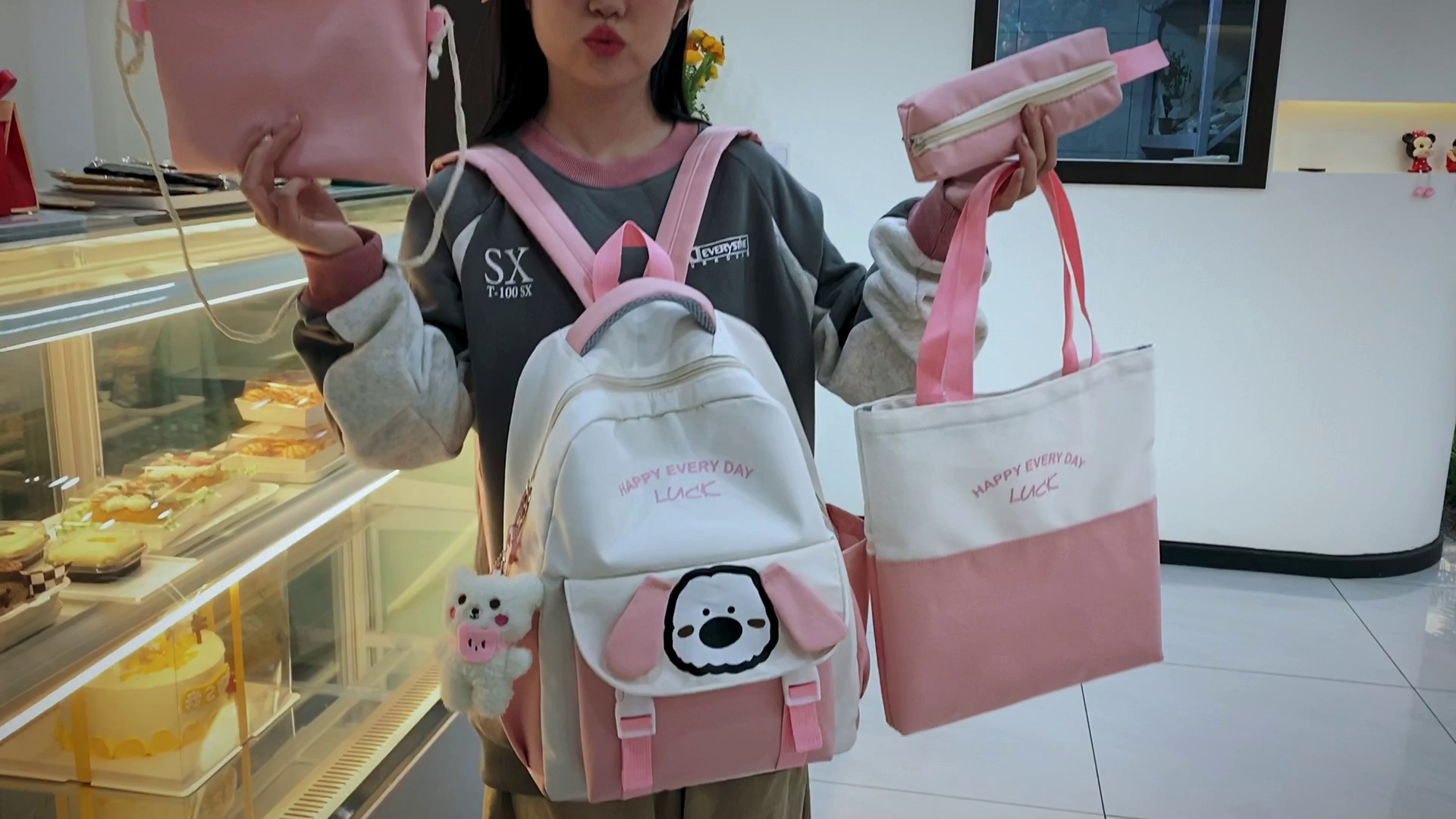 初中女生新款时尚实用书包推荐