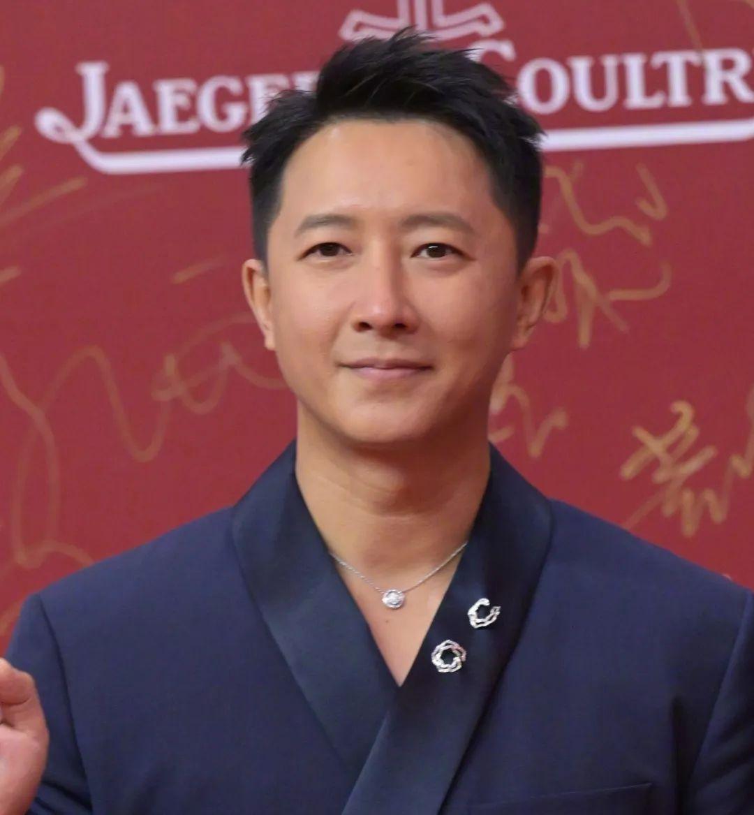 中国电影男明星探寻自然美景之旅,心灵之旅的启程点