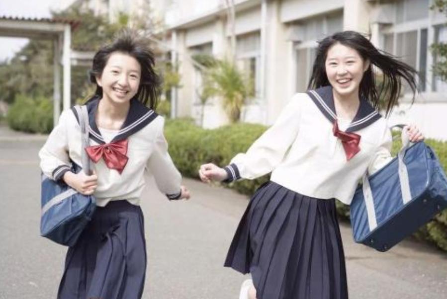 动漫人物校服制作指南与教程