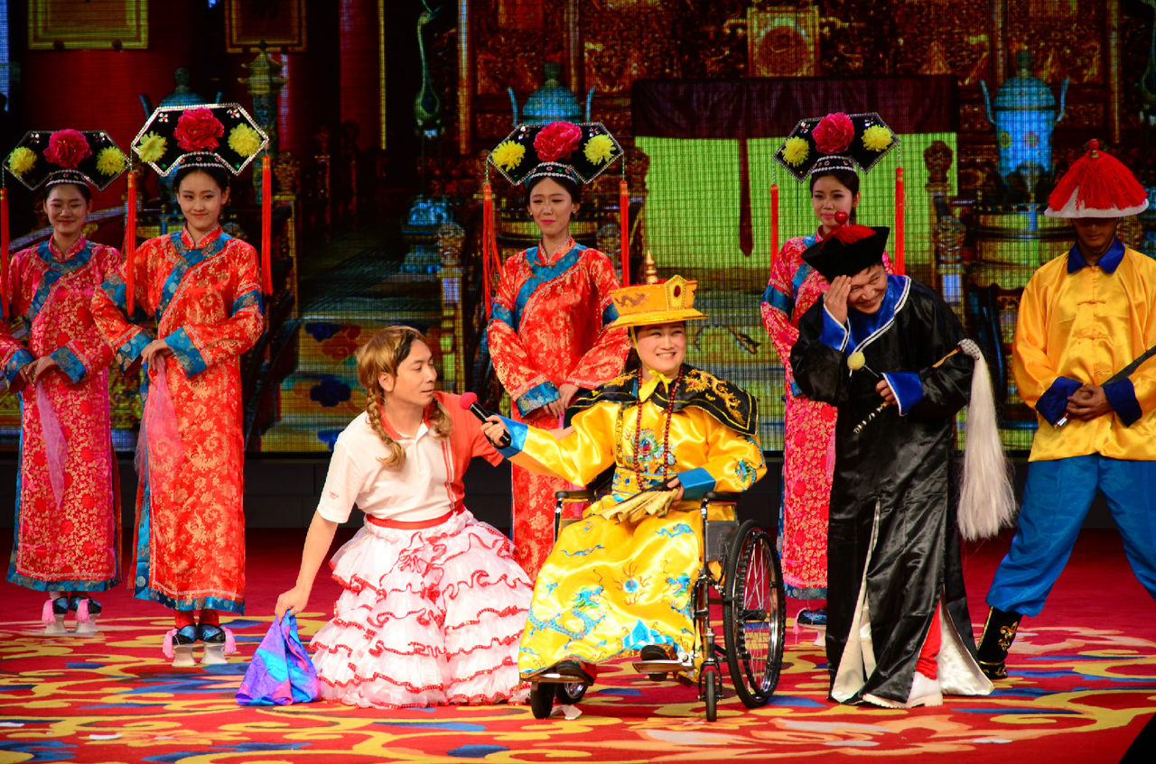 最新鳌拜舞蹈秀,展现变化、自信与成就的力量