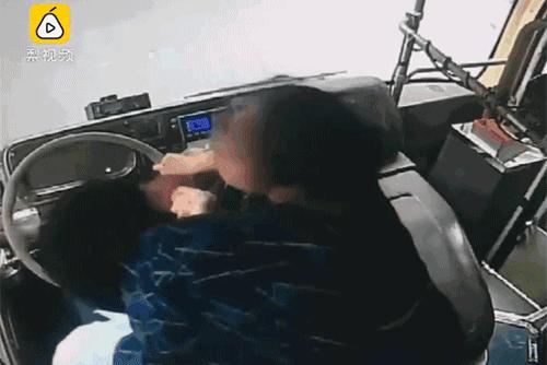 万州最新动态,城市温情与家的故事交织