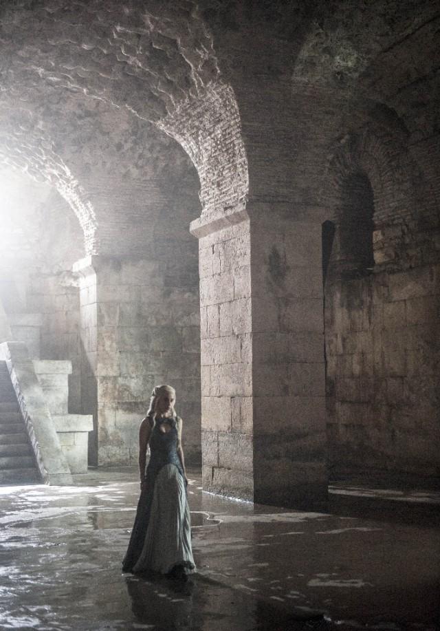 时代巨擘背景、事件与影响,权利游戏最新动态