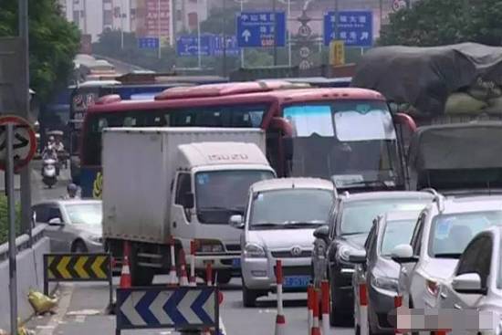 小榄最新车祸事件,交通事故的警示与反思