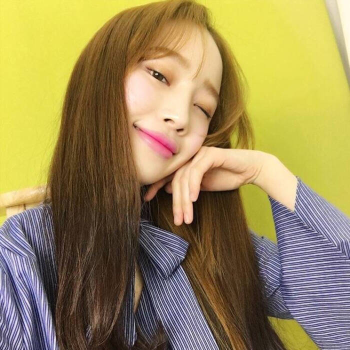 时尚焦点解析,最新韩女头潮流风采展示