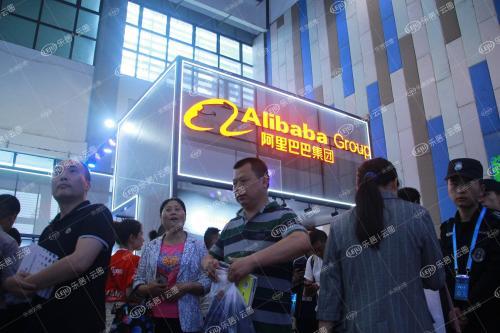 中石化领导最新排名详解,权威指南揭秘石化巨头高层梯队标题简洁明了,符合内容主旨,突出了中石化领导的最新排名和指南的特点。