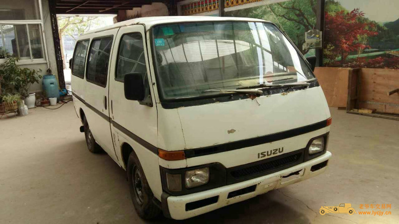 最新五十铃面包车,小巷中的隐藏之宝