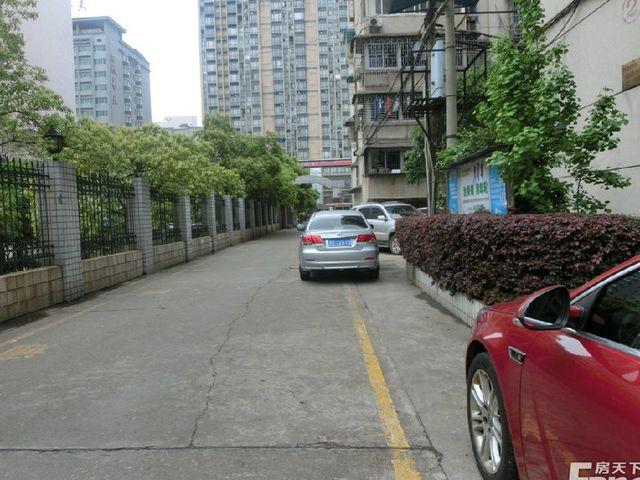 新一佳超市最新动态,精彩购物盛宴即将开启!