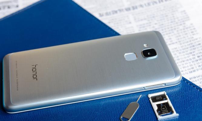 华为荣耀5C最新版本5.0与自然美景的浪漫之旅探索