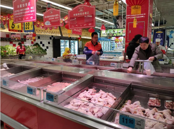 鸡肉涨价最新动态,小巷深处的鸡肉香引发市场热议