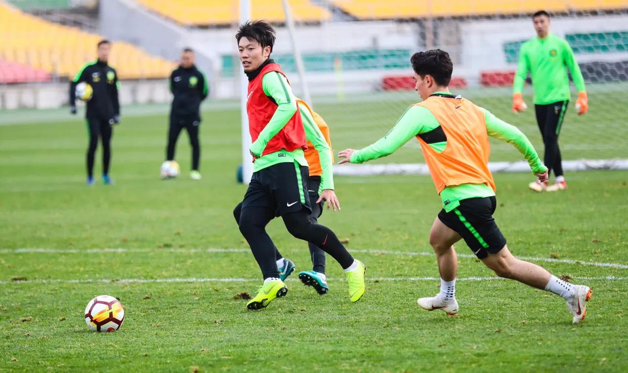 最新足协杯冠军背后的荣耀故事