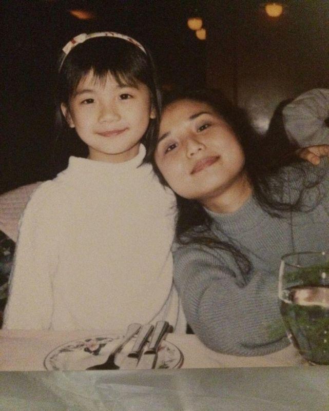 最新百岁照,家的温馨与友情的时光印记