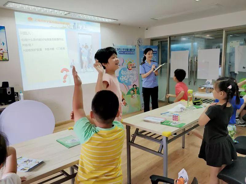 伴心最新版,开启智慧之旅,拥抱变化,展现自信闪耀