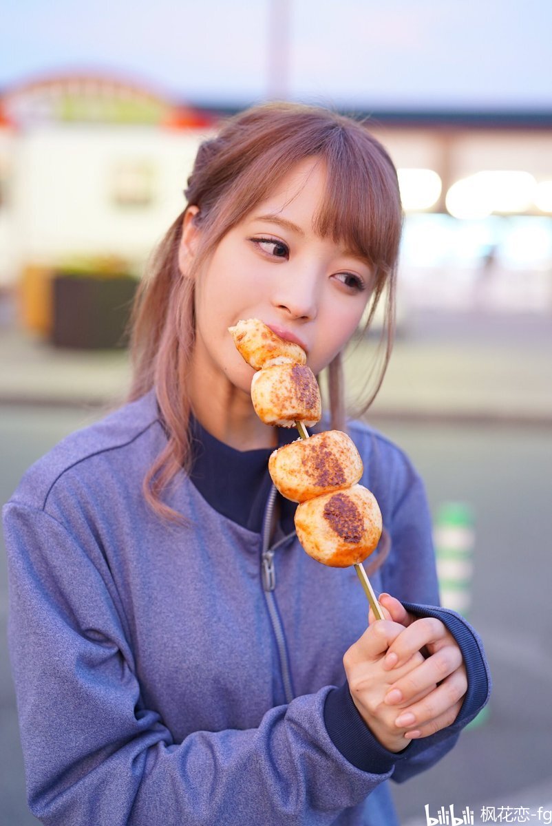 桃木乃香奈最新现象,时尚潮流还是文化符号的探讨?