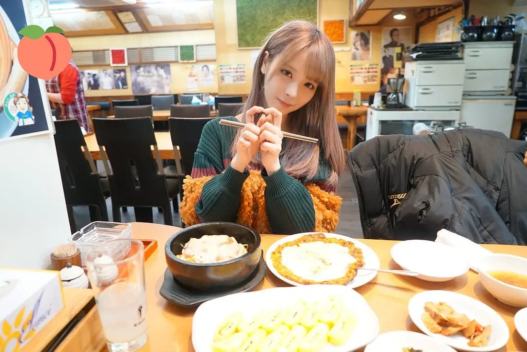 桃木乃香奈最新现象,时尚潮流还是文化符号的探讨?