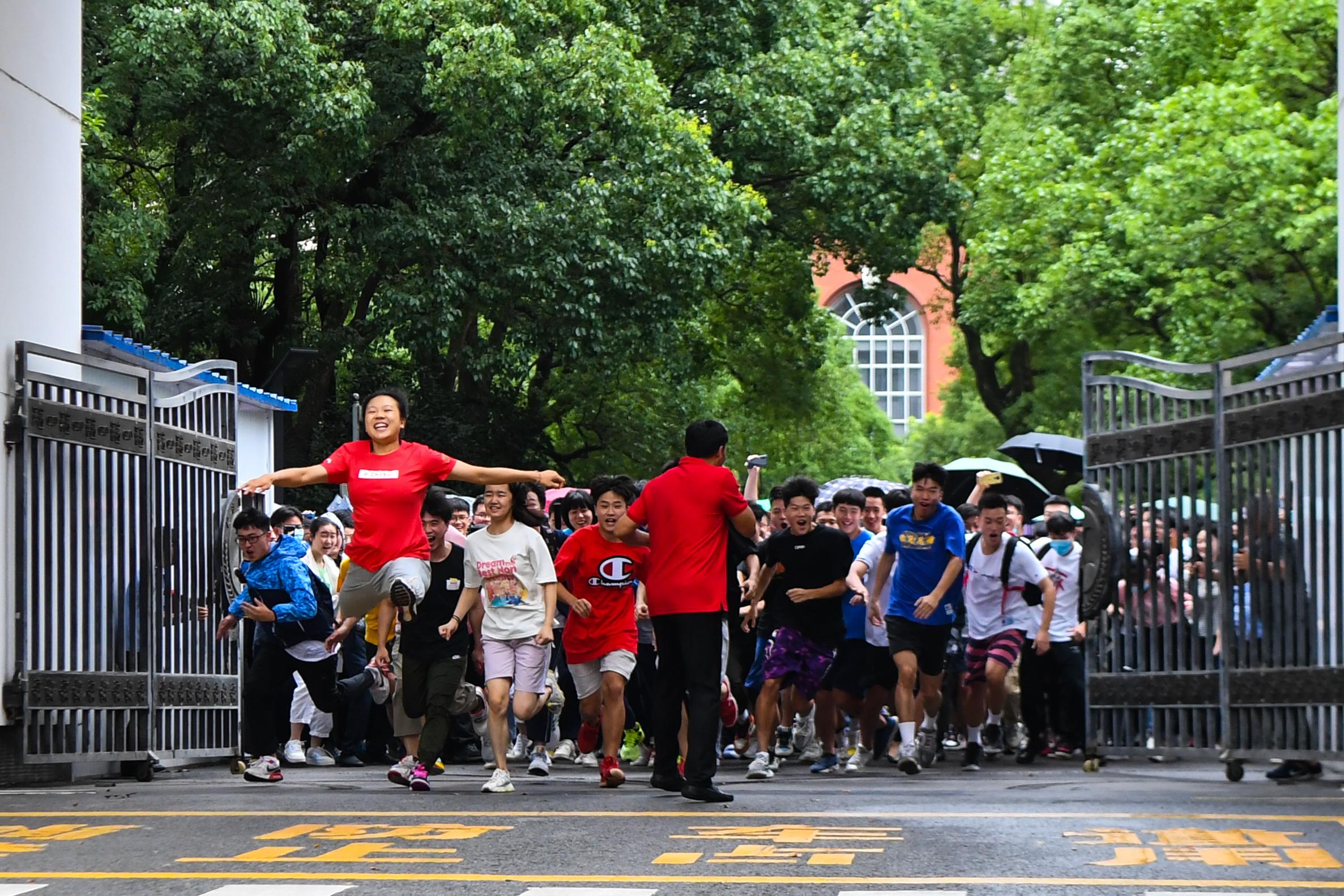 最新高考考点,探索自然美景之旅,寻找内心平静之旅