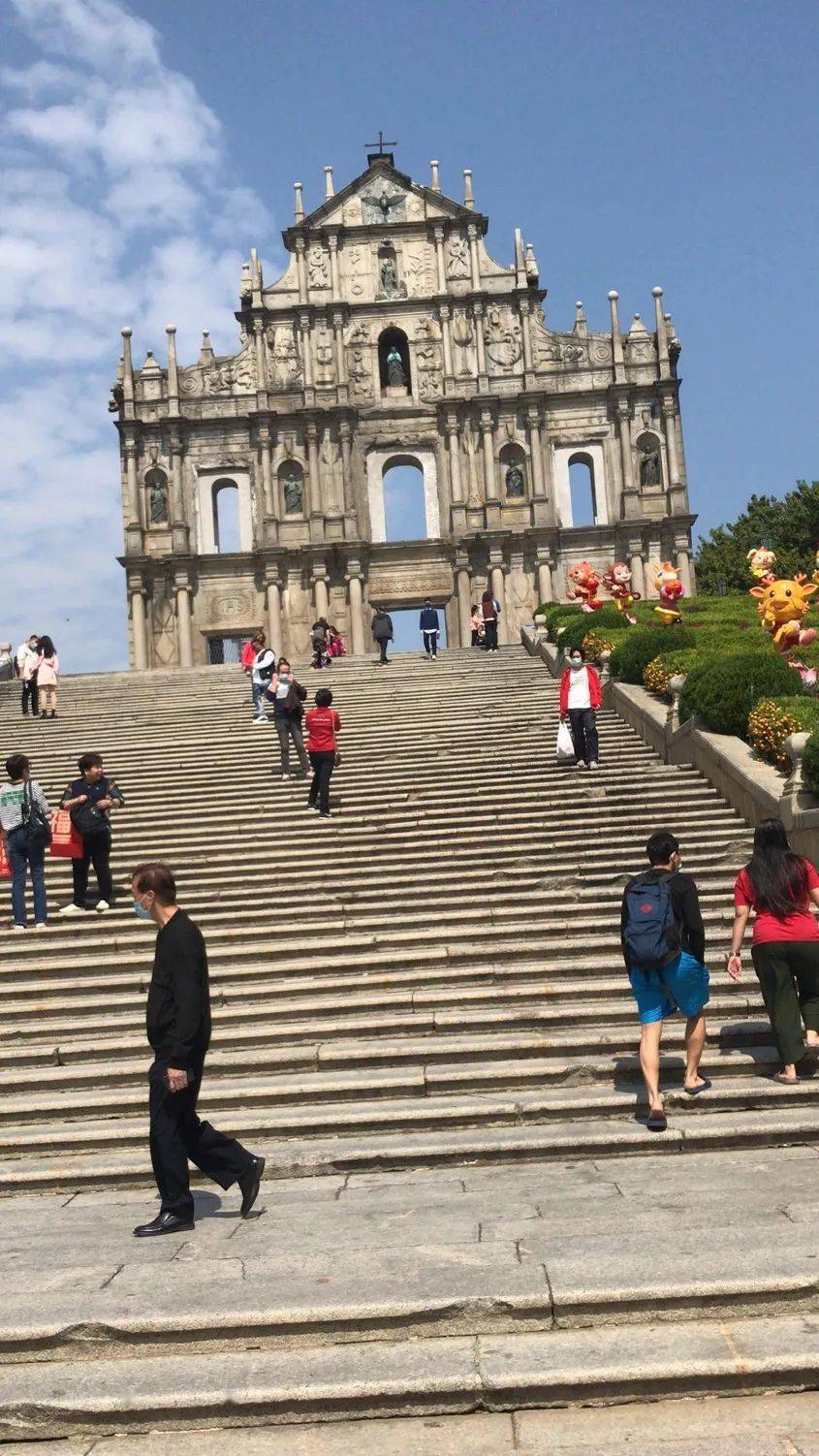 大三巴com388838,新式数据解释设想_XZJ50.480先锋实践版