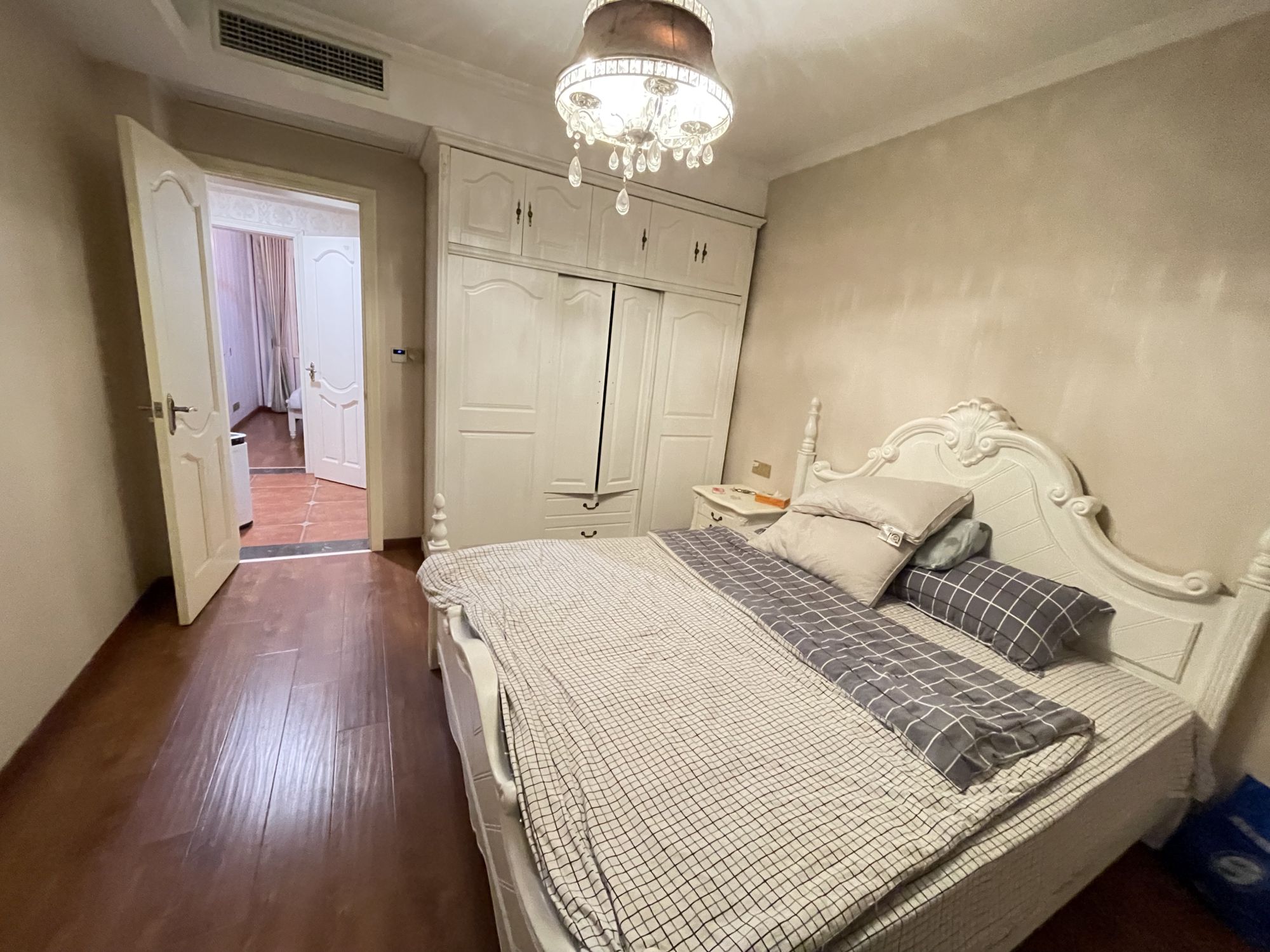 最新灌云二手房出售情况及市场背景与影响分析