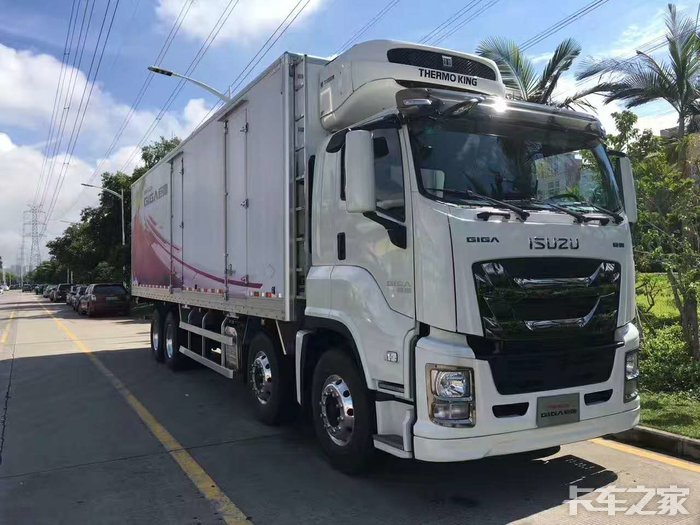 五十铃最新款重卡，引领行业新标杆