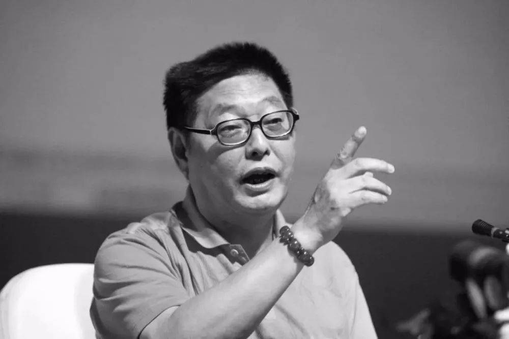 杨百万新浪博客最新文章,科技新星——全新高科技产品体验报告首览