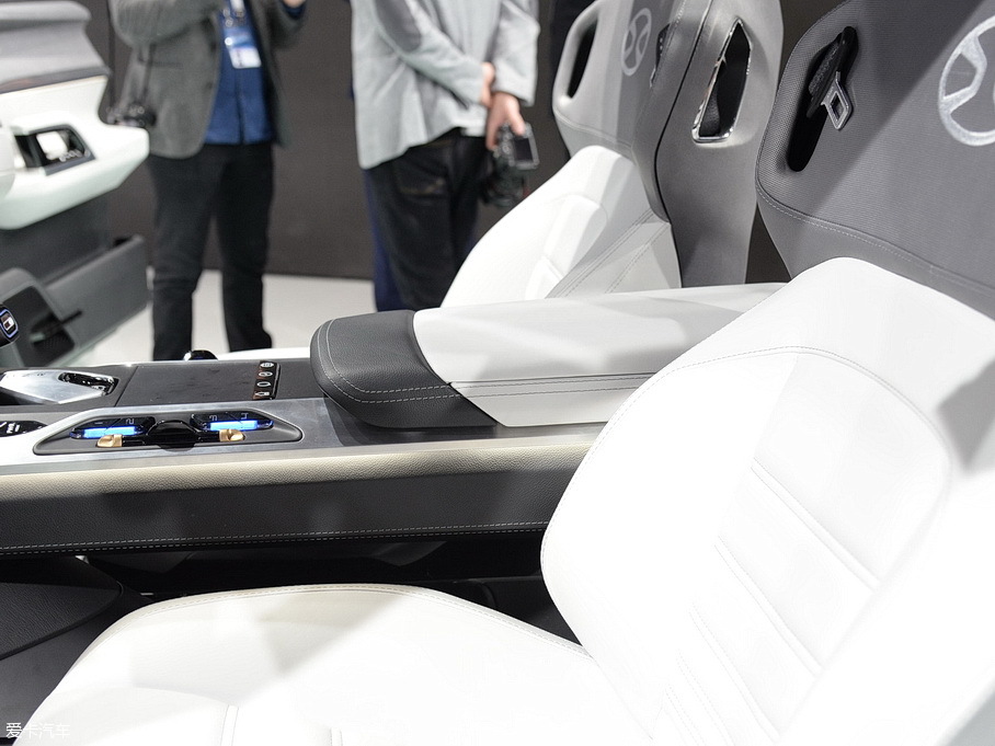 绅宝OffSpace最新动态，热议未来发展趋势