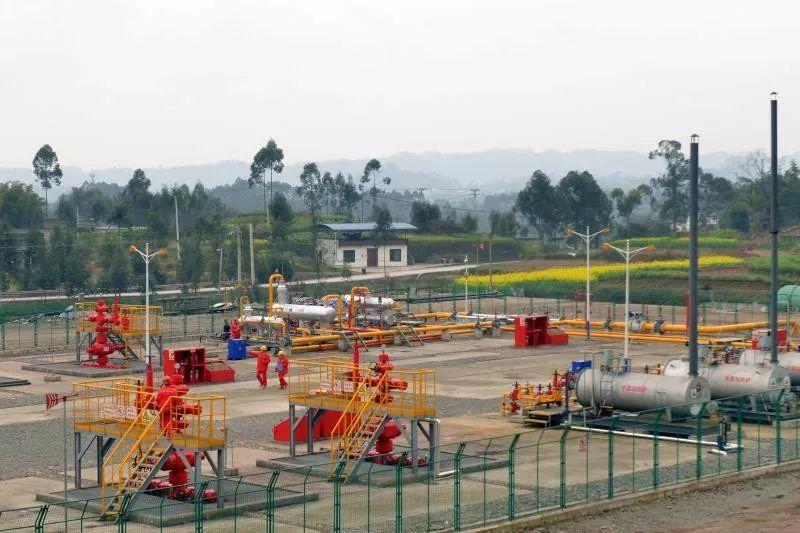 威远页岩气最新动态，探秘之旅带来温馨消息