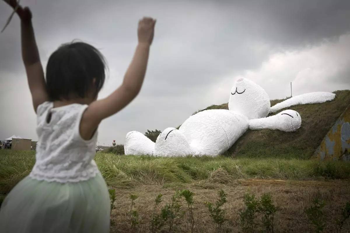 九月阳光最新作品,九月阳光最新作品,小巷中的隐藏瑰宝