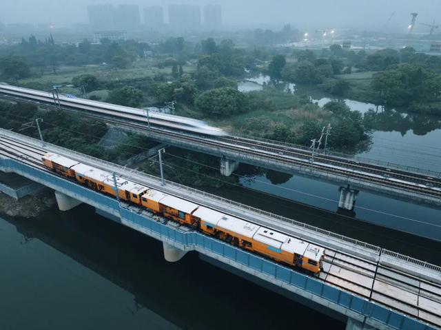 萧山北塘河高铁最新动态，背后的趣事与情感纽带揭秘