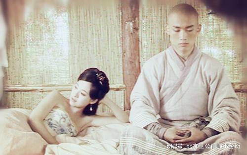 色和尚的正能量学习之旅,变化中的自信与成就感在线观看