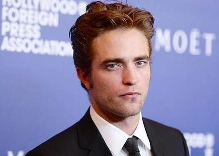 罗伯特·帕丁森最新动态，学习之旅中的自信与成就鼓舞之源