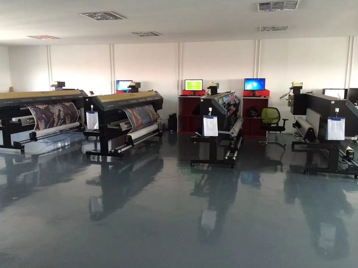 印花浆房调色师,寻找色彩的魔法师,启程职业与友情的双重之旅