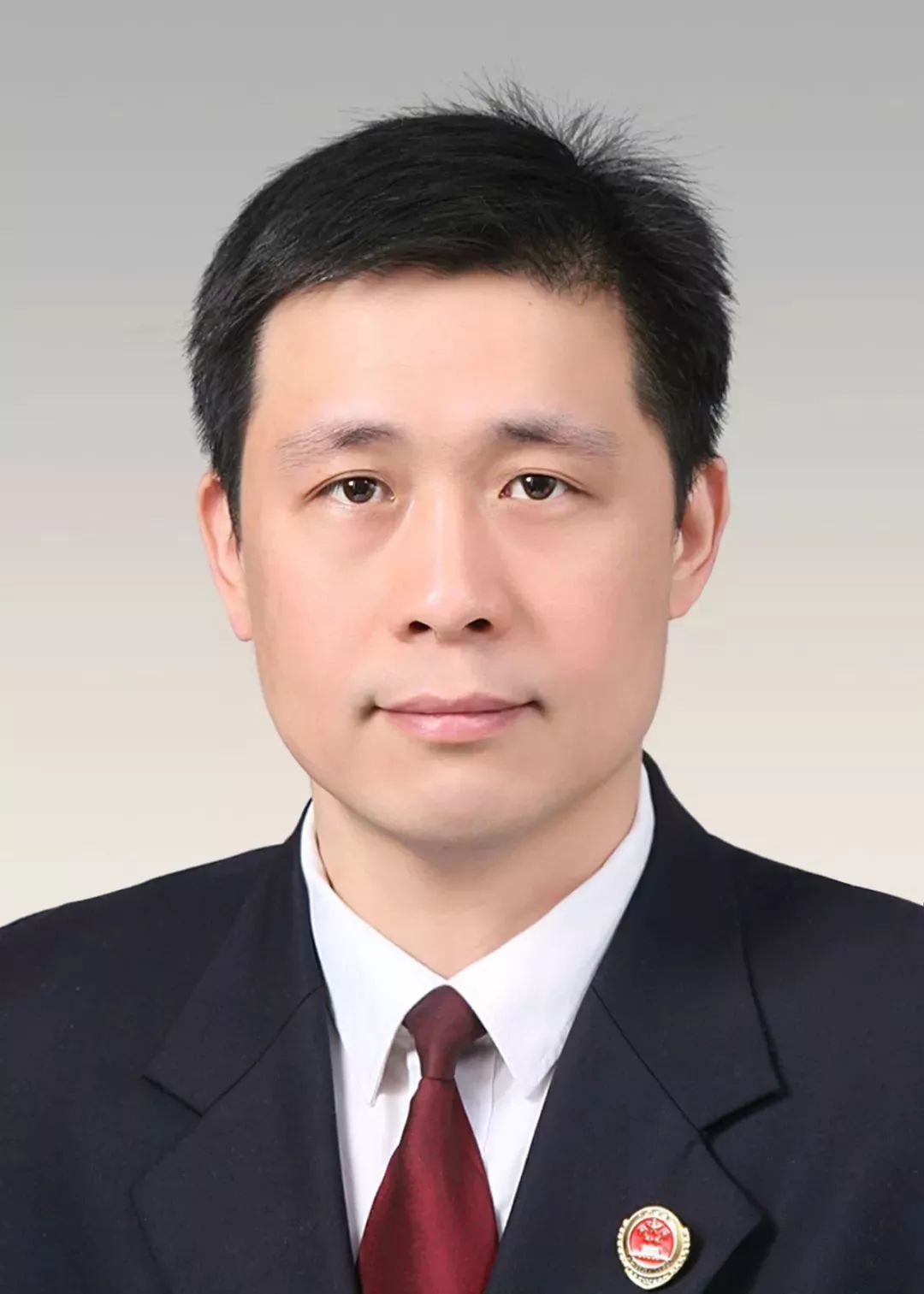 欧阳海泉2024年新职务，变化中的学习塑造自信与成就之路