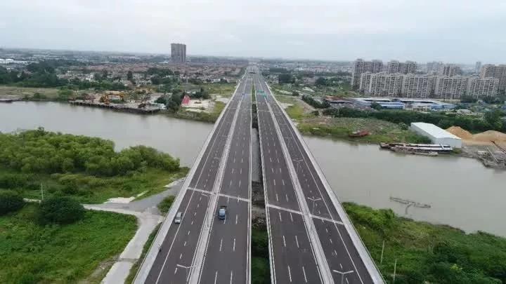 扬州金湾路最新动态，自然美景探索之旅的心灵觉醒之路