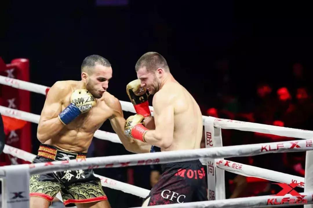 昆仑决最新对阵与小巷隐藏特色小店探索!