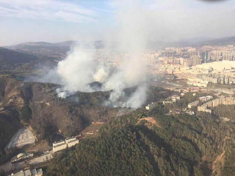 昆明火灾最新消息更新，火灾动态及新闻报道