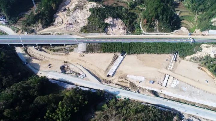 工程和技术研究 第598页