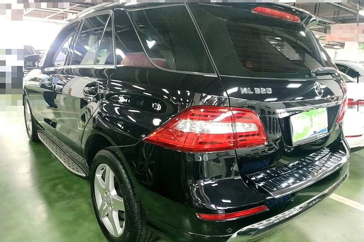 GL320奔驰最新报价2015款，小巷中的购车宝藏与独特体验