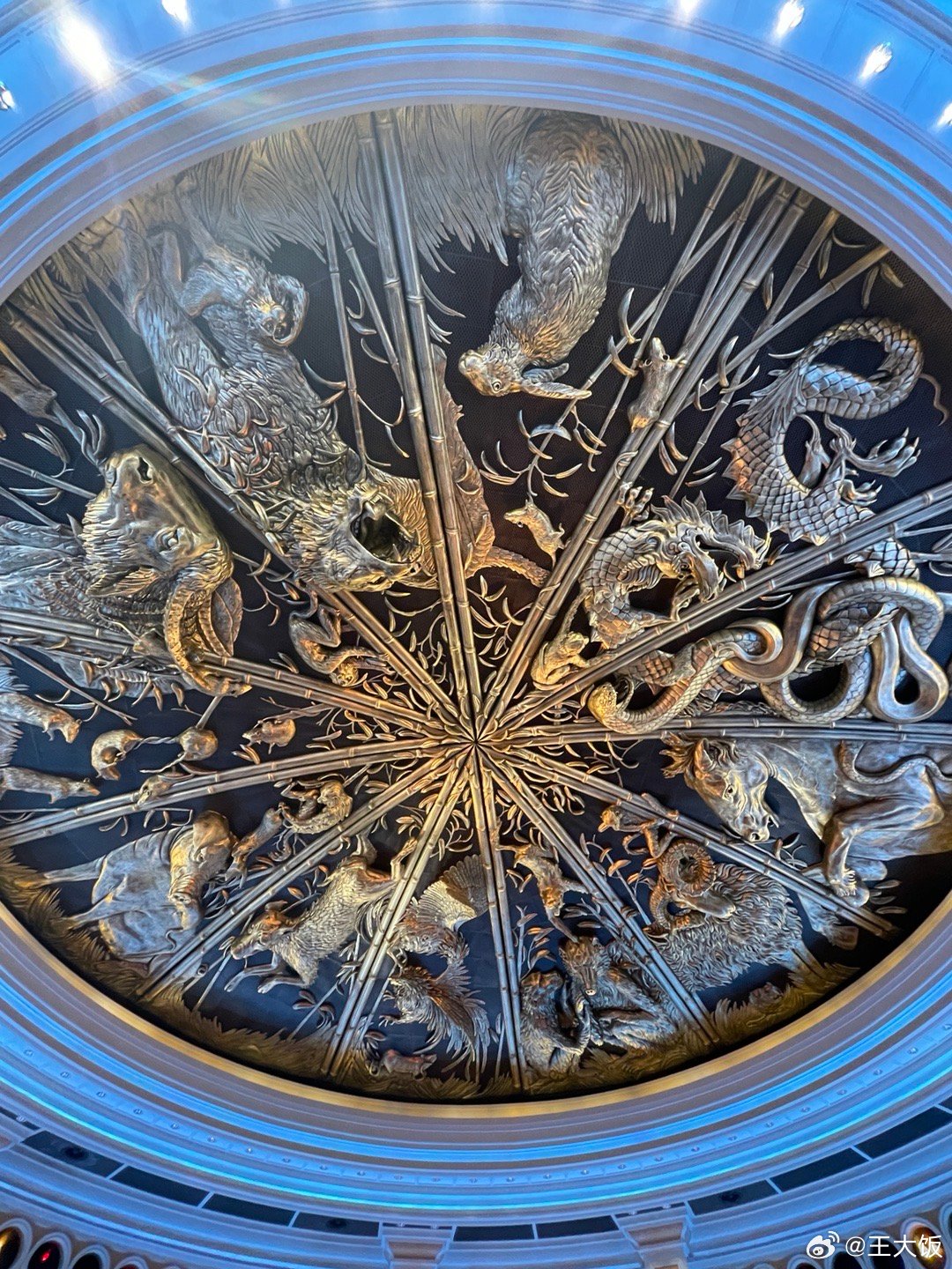 澳门六,具象化表达解说_QPH23.476Phablet