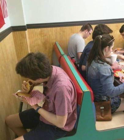 科技重塑观影体验，天天影视网最新技术插播，引领影视新潮流